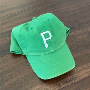 Green pirates hat Large nwot baseball cap